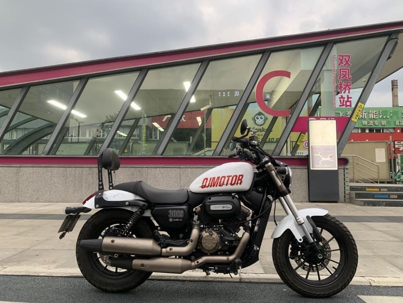 二手QJMOTOR闪300