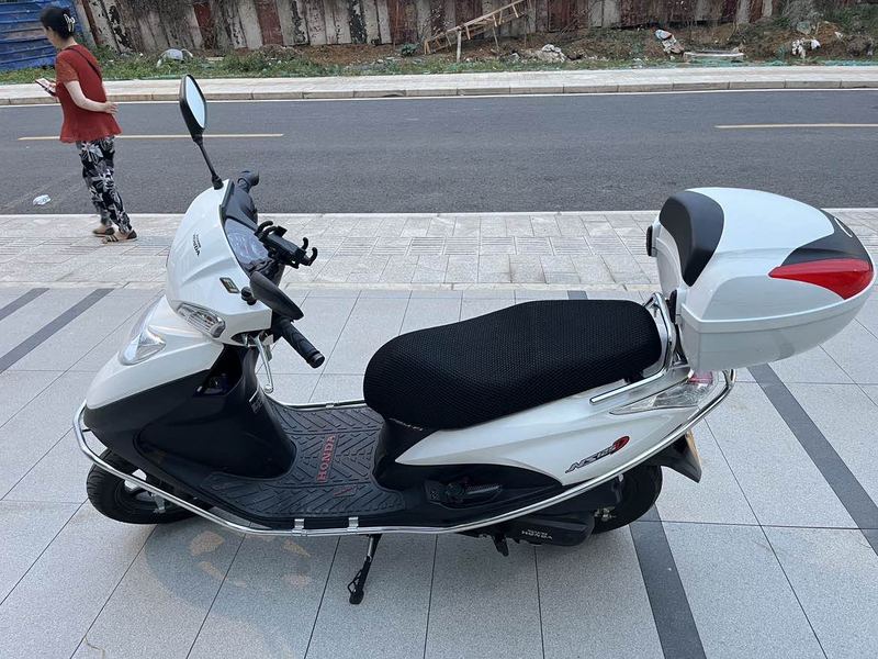 二手新大洲本田NS125D