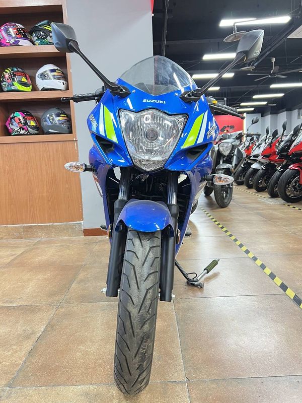 二手济南铃木极客飒 Gixxer 155