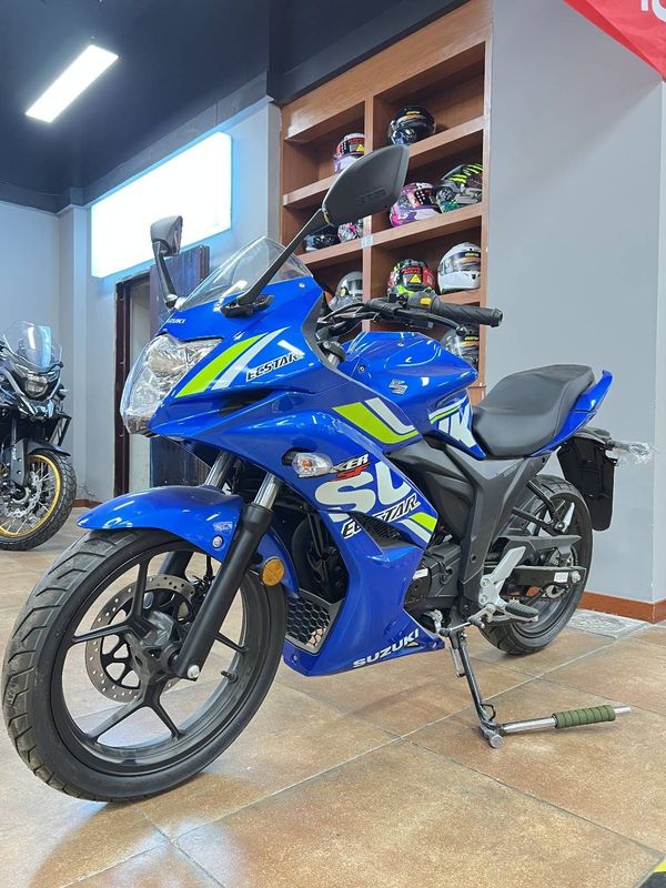 二手济南铃木极客飒 Gixxer 155
