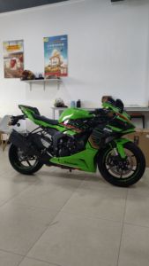 二手川崎Ninja ZX-6R