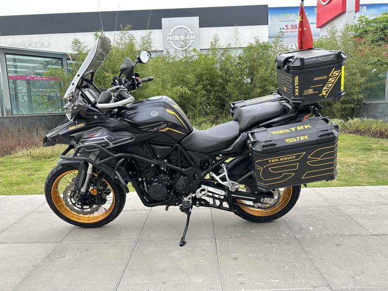 二手贝纳利TRK552