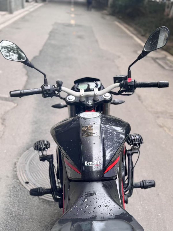 二手贝纳利红宝龙 TNT150i