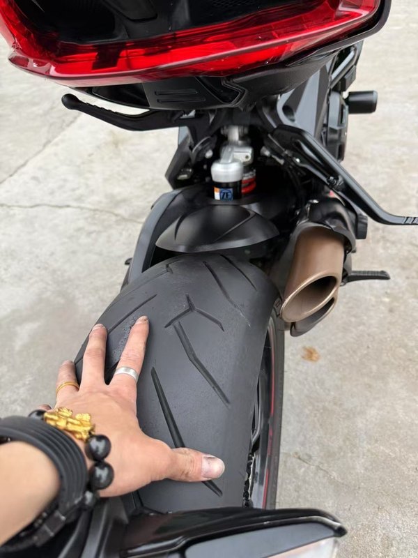二手奥古斯塔Brutale 800