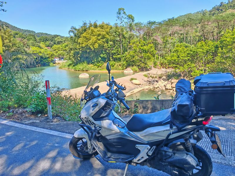 二手布雷斯通极宙 ADV150