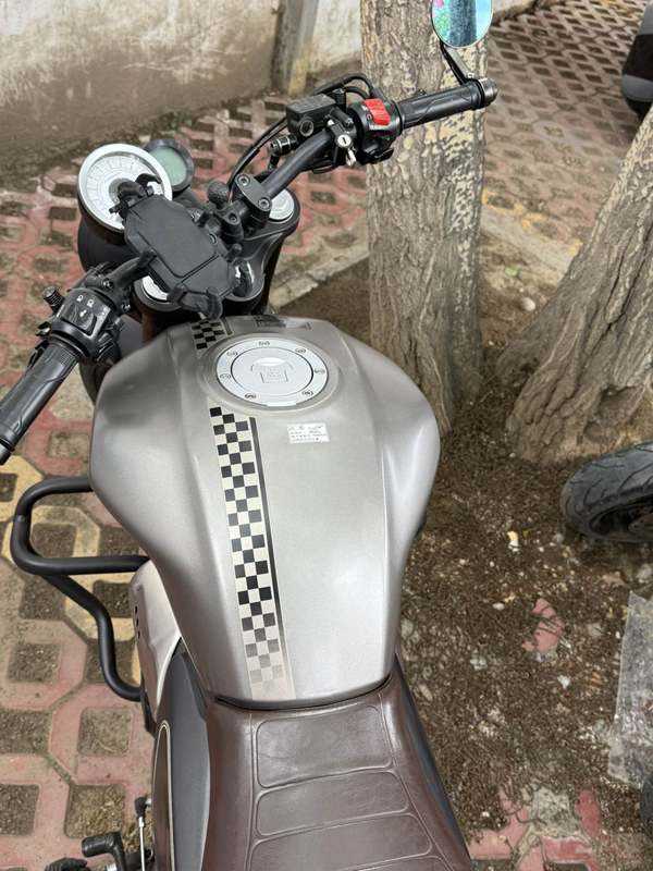 二手五羊本田鸷道 CB190SS