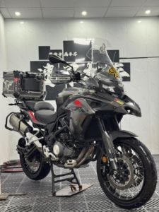 二手贝纳利金鹏 TRK502