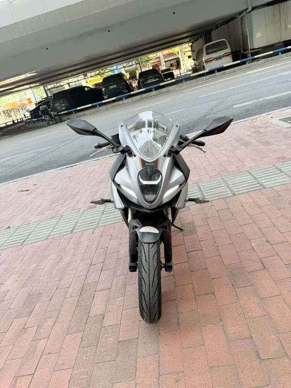 二手贝纳利龙卷风 Tornado 252R