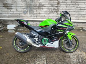 二手川崎Ninja 400