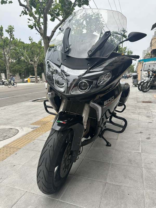 二手贝纳利600GC