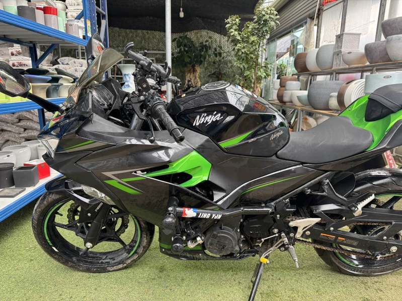 二手川崎Ninja 400