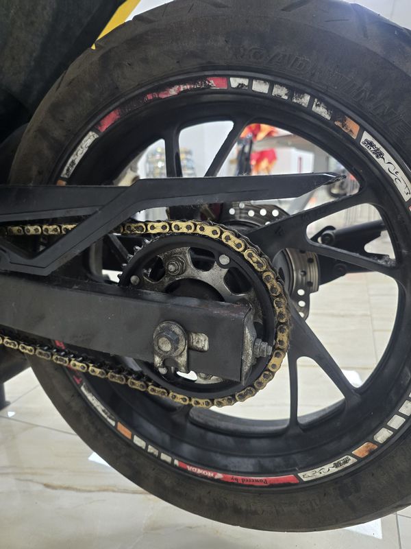 二手五羊本田CB190R 暴锋眼