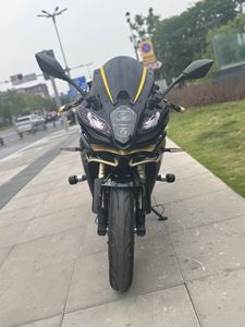 二手贝纳利龙卷风 Tornado 402R