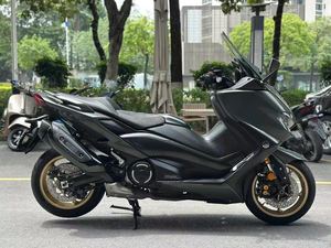 二手雅马哈TMAX