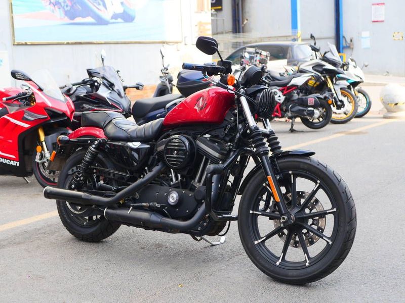 二手哈雷戴维森Iron883 硬汉
