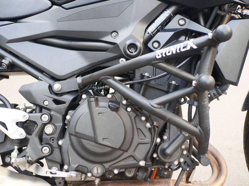 二手哈雷戴维森Iron883 硬汉