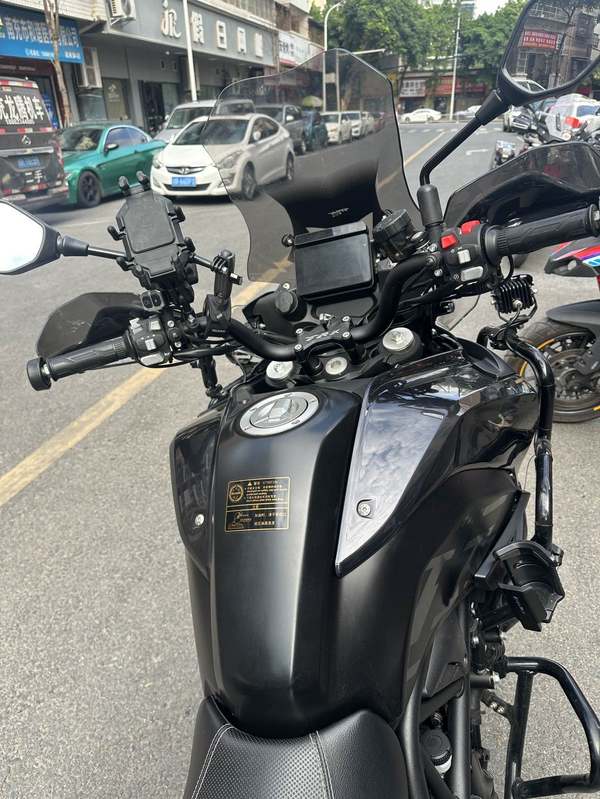 二手贝纳利TRK702