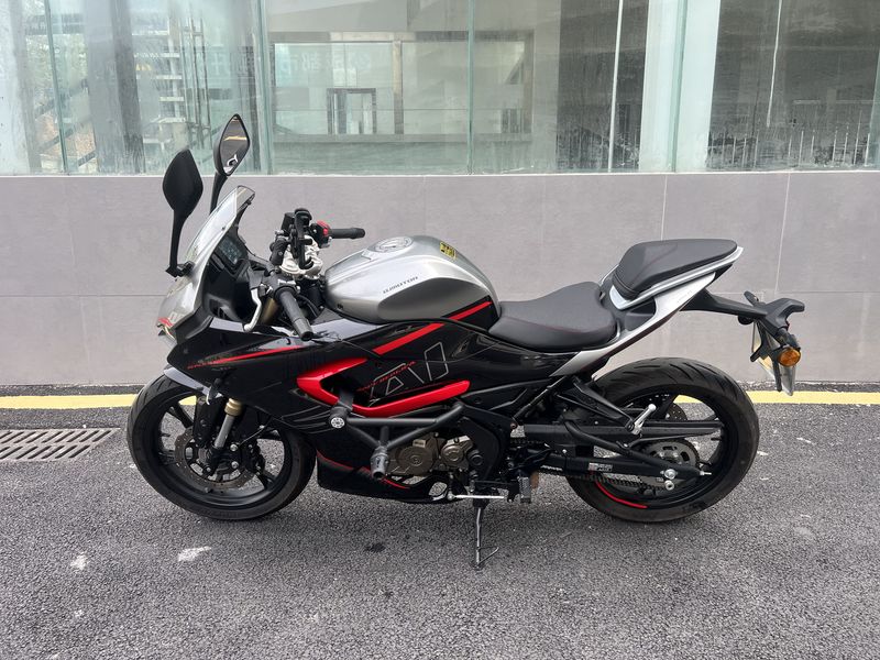 二手QJMOTOR赛150