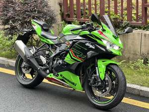 二手川崎ZX-4R