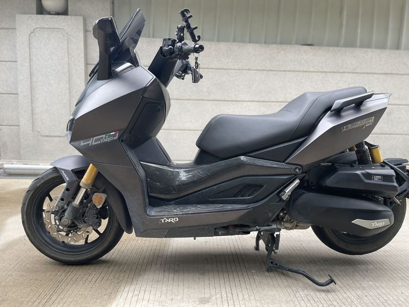 二手台荣开拓者 TR400T