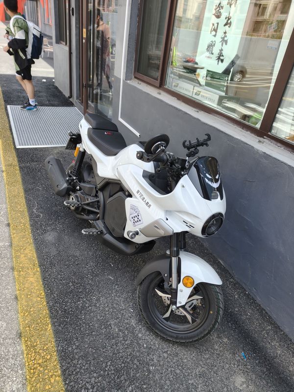 二手QJMOTOR小飞侠