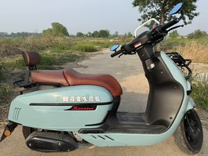 二手维多利亚Sixties 250Si