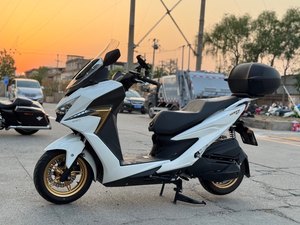二手光阳赛艇 ST250