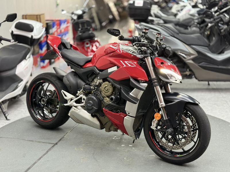 二手杜卡迪Street Fighter V4