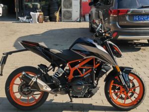 二手KTMR2R390 Duke