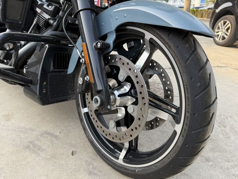 二手哈雷戴维森公路滑翔 Road Glide