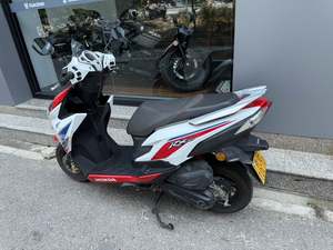 二手新大洲本田裂行 RX125Fi