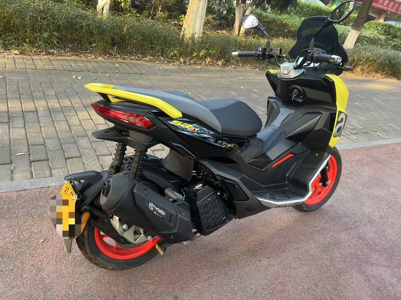 二手阿普利亚SR GT 200