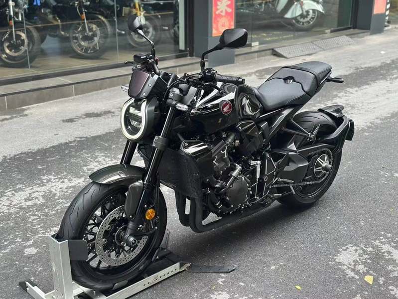 二手本田CB1000R