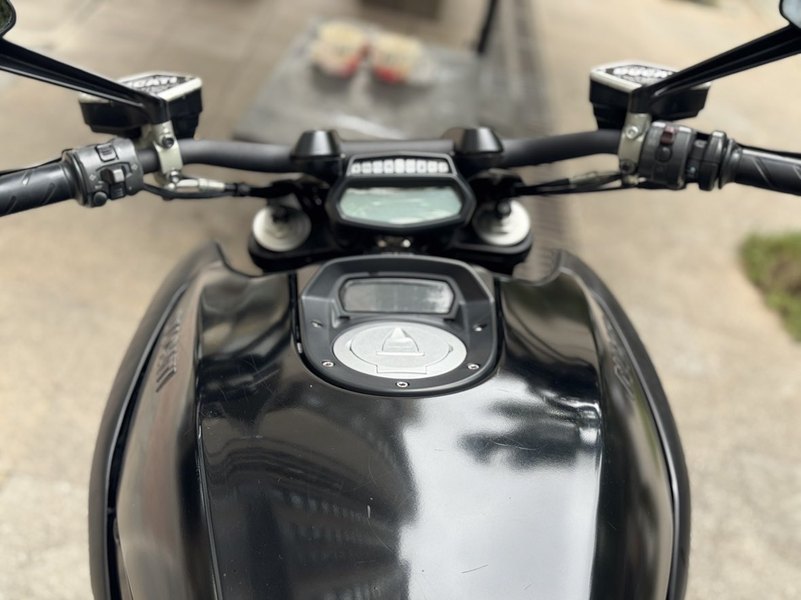 二手杜卡迪Diavel Carbon