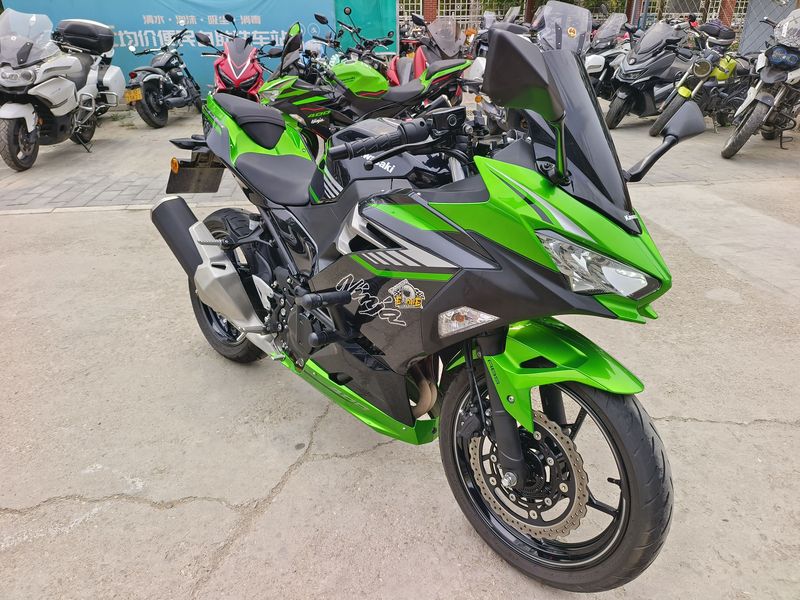 二手川崎Ninja 400