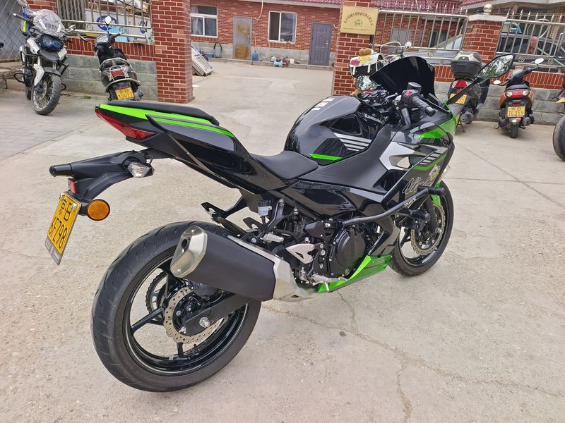 二手川崎Ninja 400