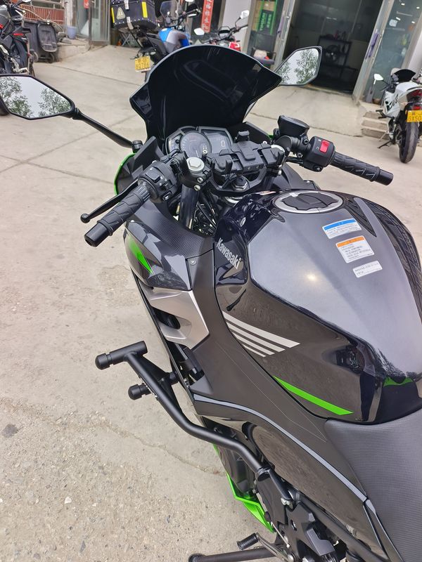 二手川崎Ninja 400
