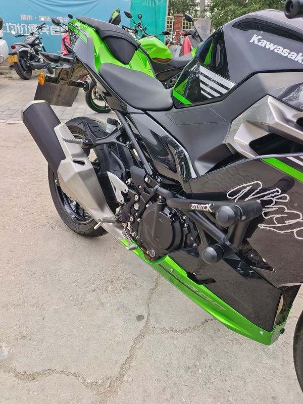 二手川崎Ninja 400