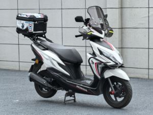 二手新大洲本田裂行 RX125Fi