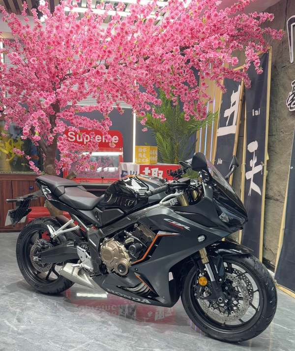 二手本田CBR650R
