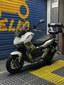 二手布雷斯通极宙 ADV150