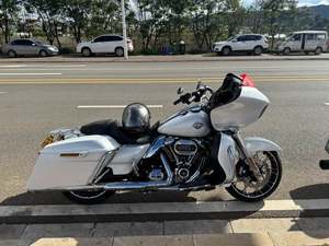 二手哈雷戴维森公路滑翔 Road Glide