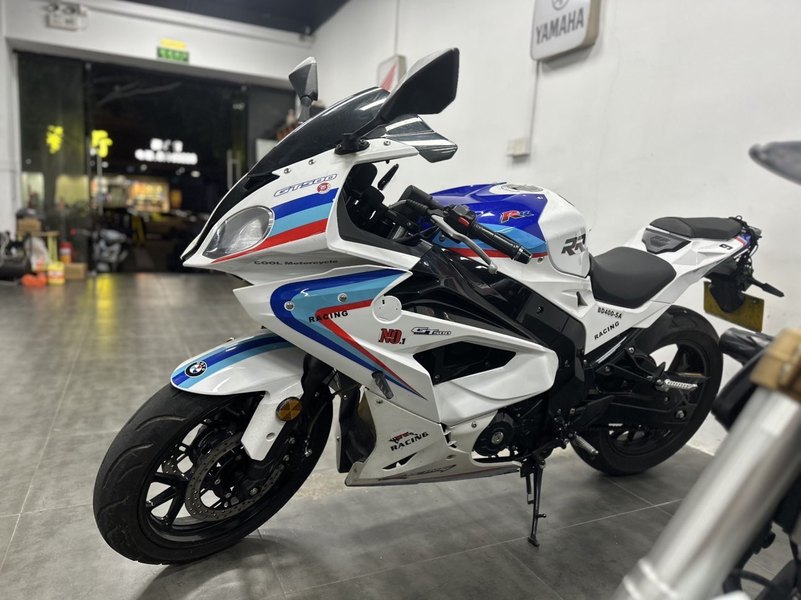 二手宝雕BD400RR