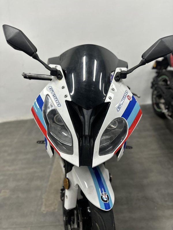 二手宝雕BD400RR