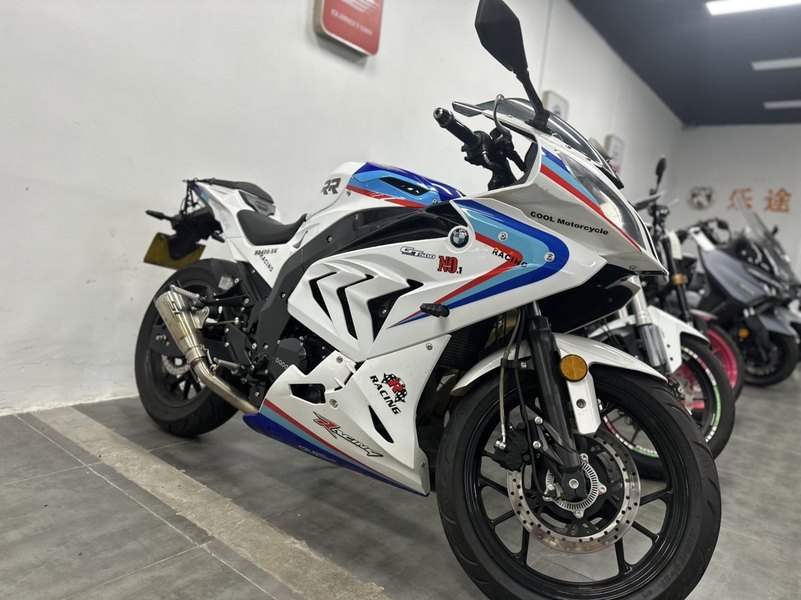 二手宝雕BD400RR