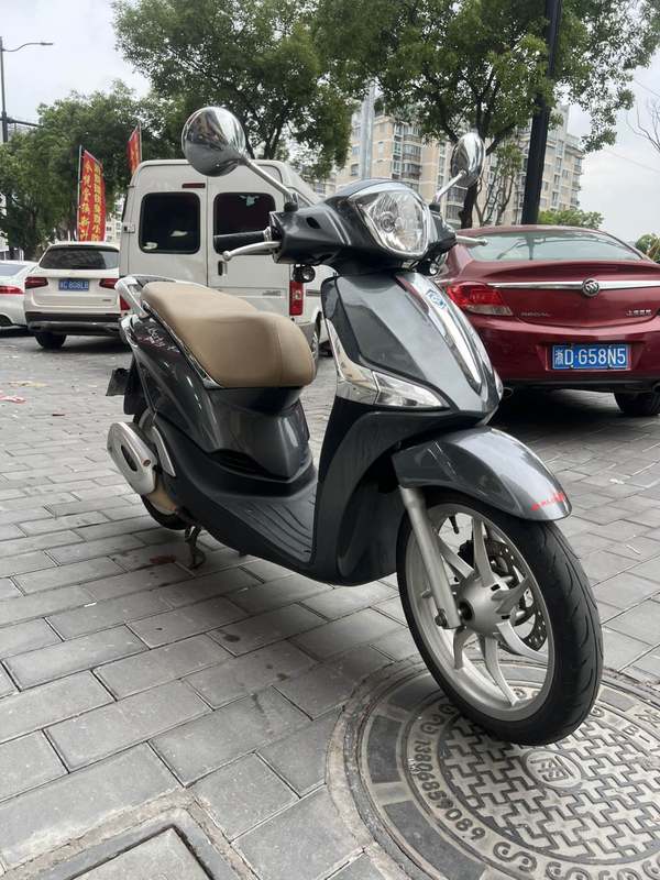 二手比亚乔Liberty 150