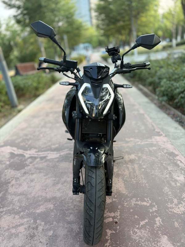 二手贝纳利小迅龙 BN150S
