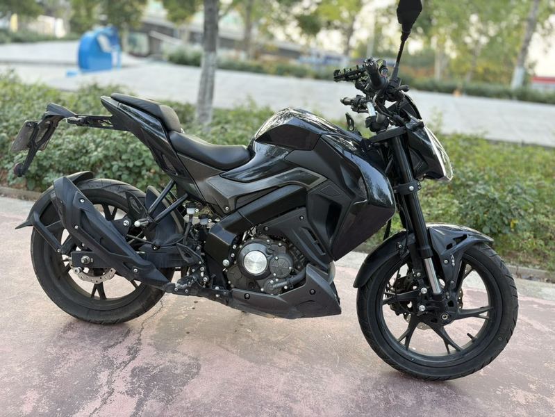 二手贝纳利小迅龙 BN150S