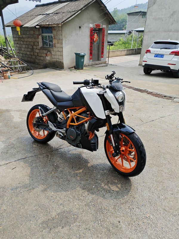 二手KTMR2R390 Duke