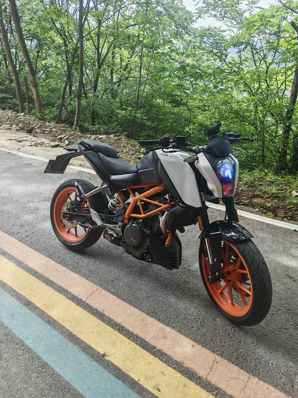 二手KTMR2R390 Duke